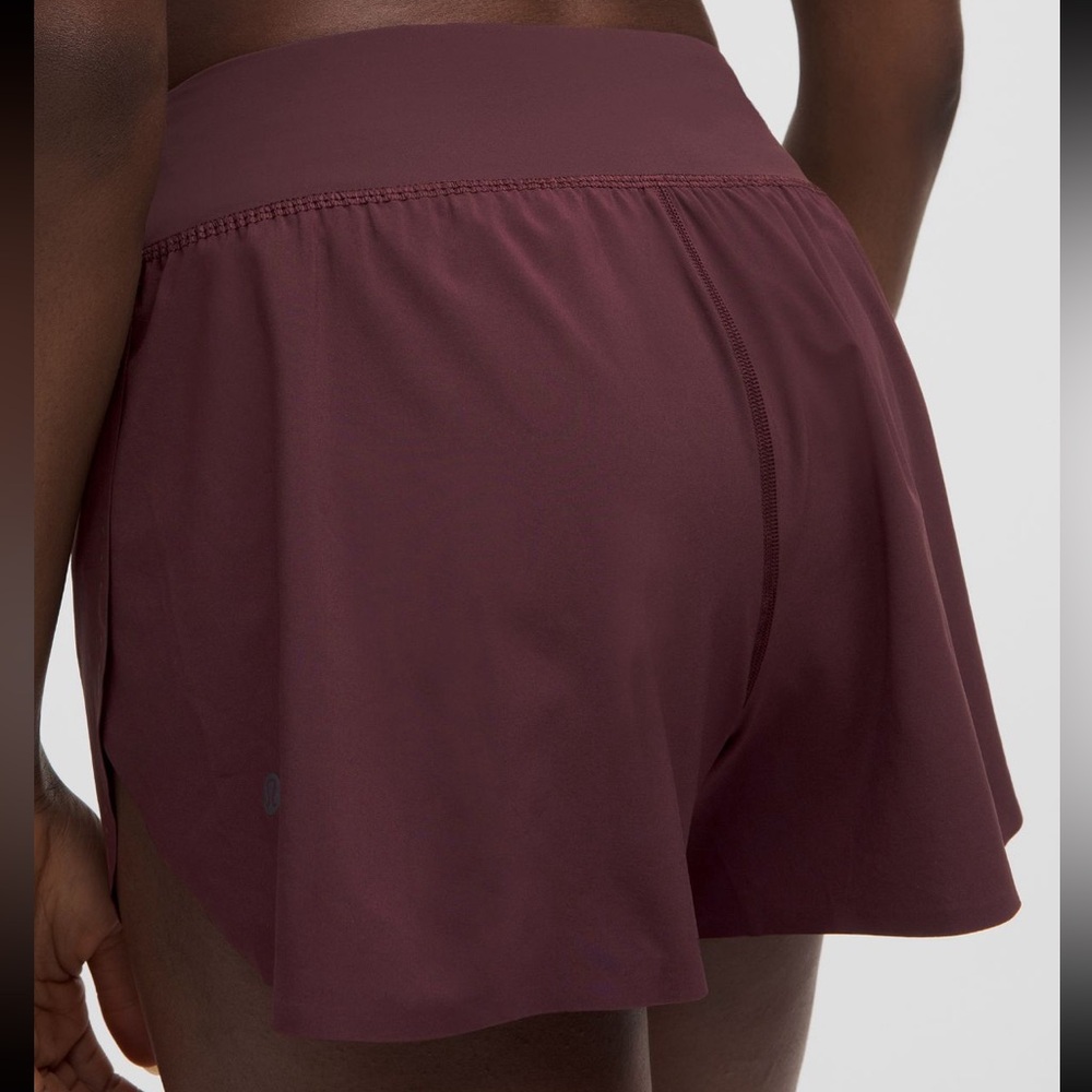 Fast and Free High-Rise Split Short 3”